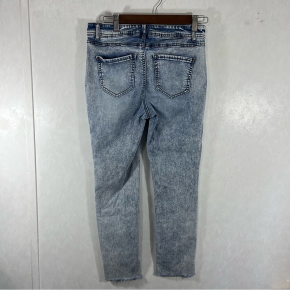 Blue Straight Leg Jeans with Vintage Wash Distressed Hems High Rise - Picture 2 of 6